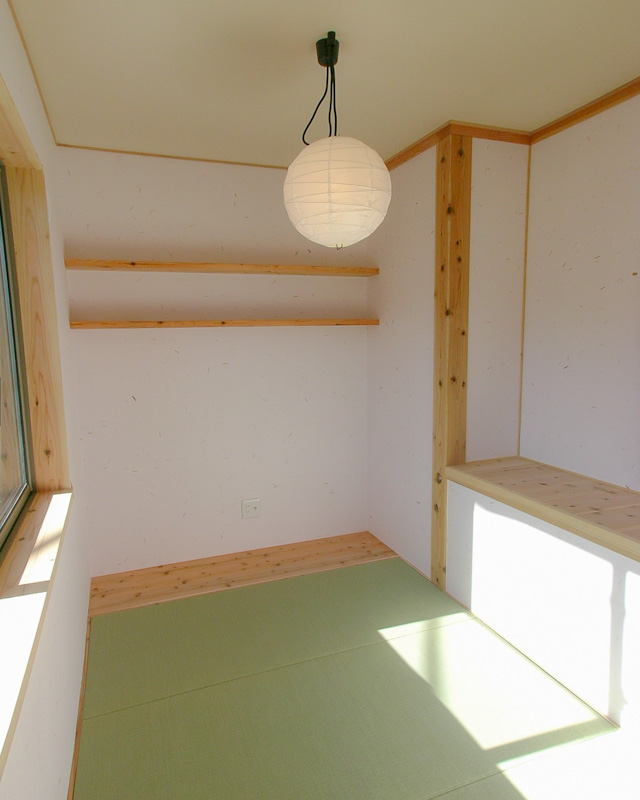 自然素材の和紙壁紙を使用した事例