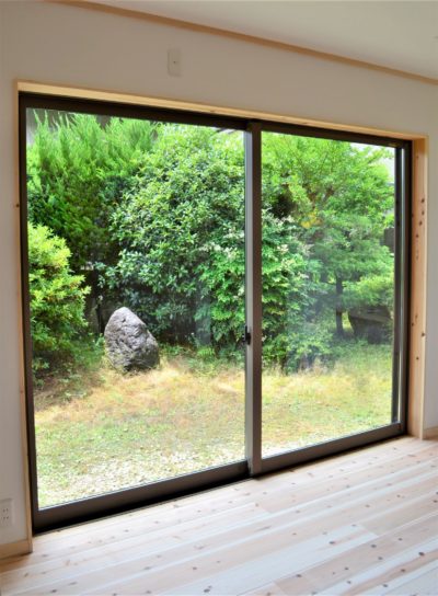 断熱サッシで暖かい部屋に